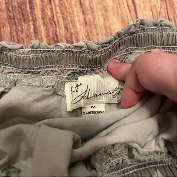 Women’s Vintage Havana Camo Bell Sleeve Crop Top Size M - Picture 3 of 6